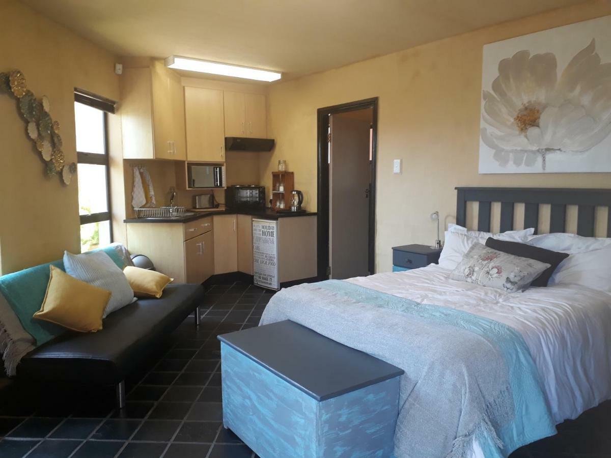 Studio@104 Apartment Mossel Bay Exterior photo